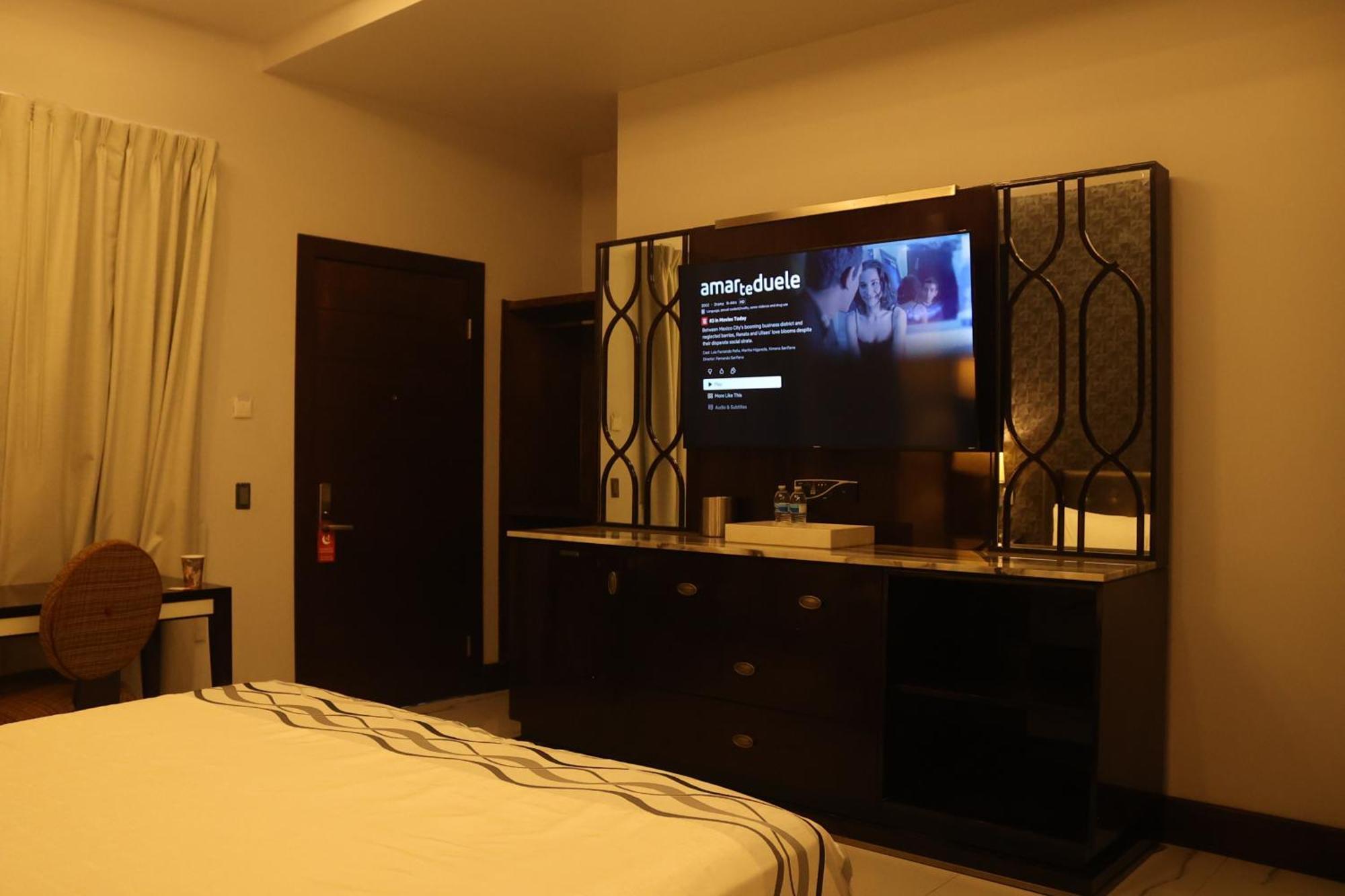 Hotel Wellintown Tijuana Zewnętrze zdjęcie